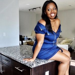 Fashion Nova Denim Dress (Size 2x)